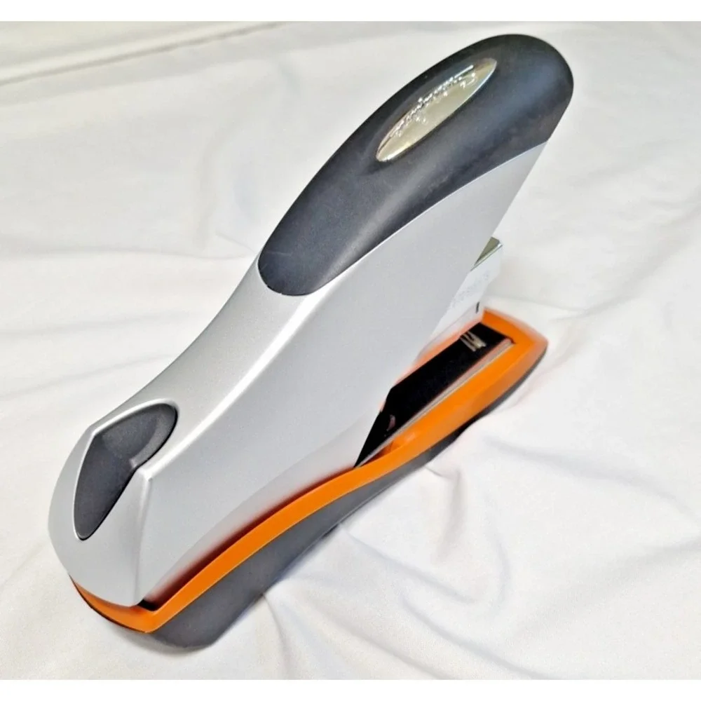 Swingline Optima 8767X  Heavy Duty Stapler W/Optima Staples 2-70 Sheets Easy